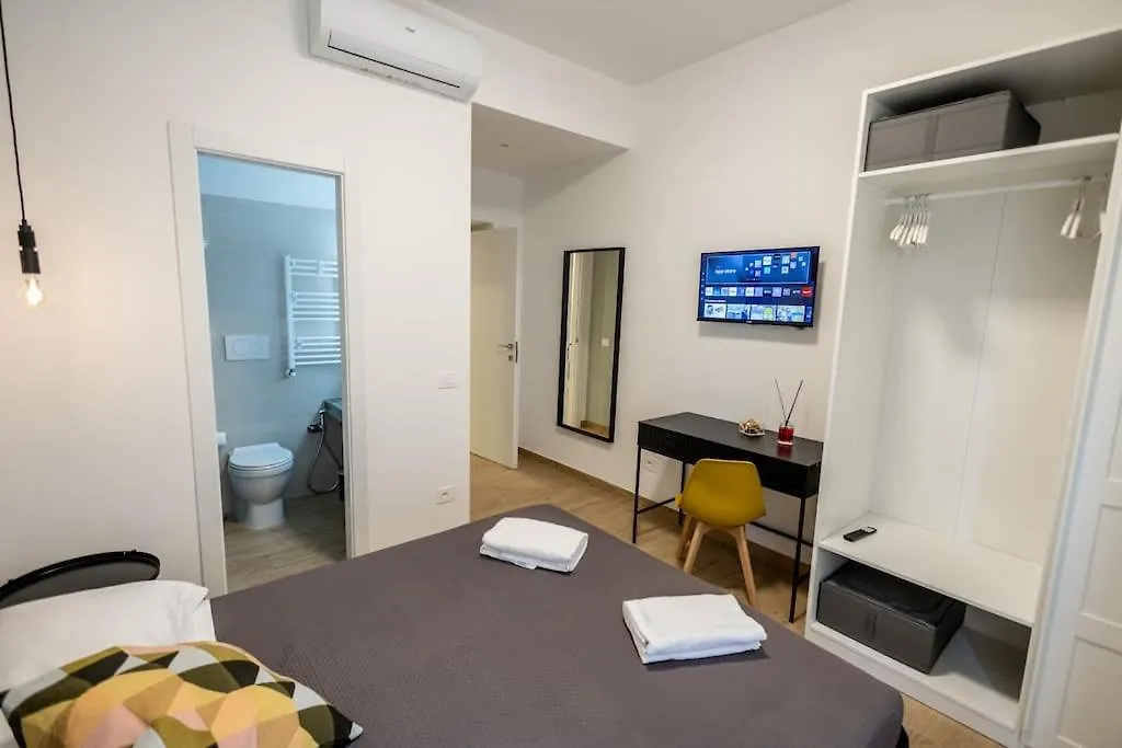 Re Di Roma Ela Apartment  Rome